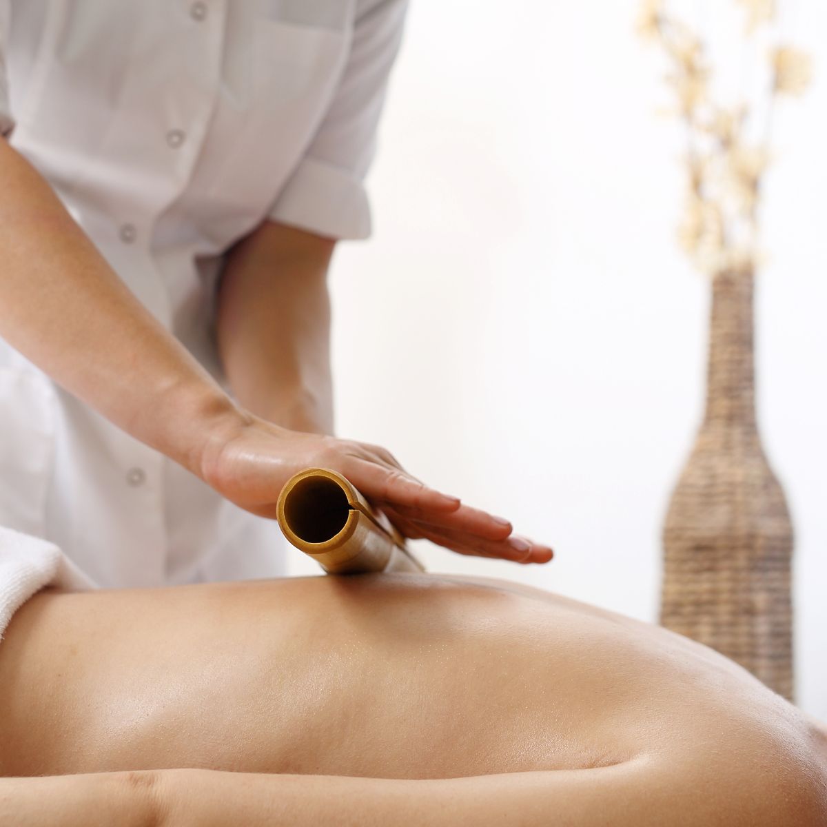 Cañas Masaje Bambuterapia Masaje Corporal Cañas De Bambu Masaje