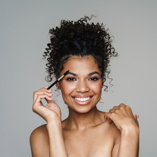 Diseño de Cejas con Tinte de Henna
