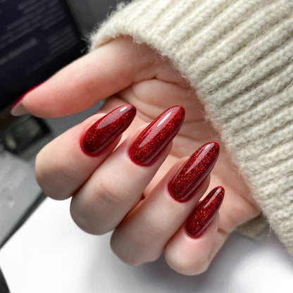 Manicura y extensión de uñas con AcrylGel