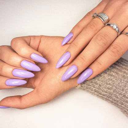 Manicura y extensión de uñas con AcrylGel